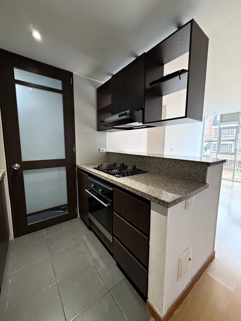 cocina apartamento en arriendo multicentro bogota