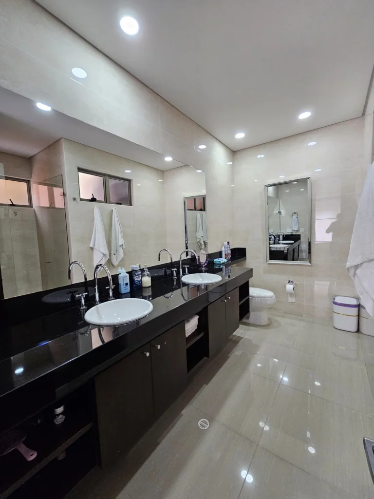 habitacion principal Apartamento en venta santa barbara bogotá