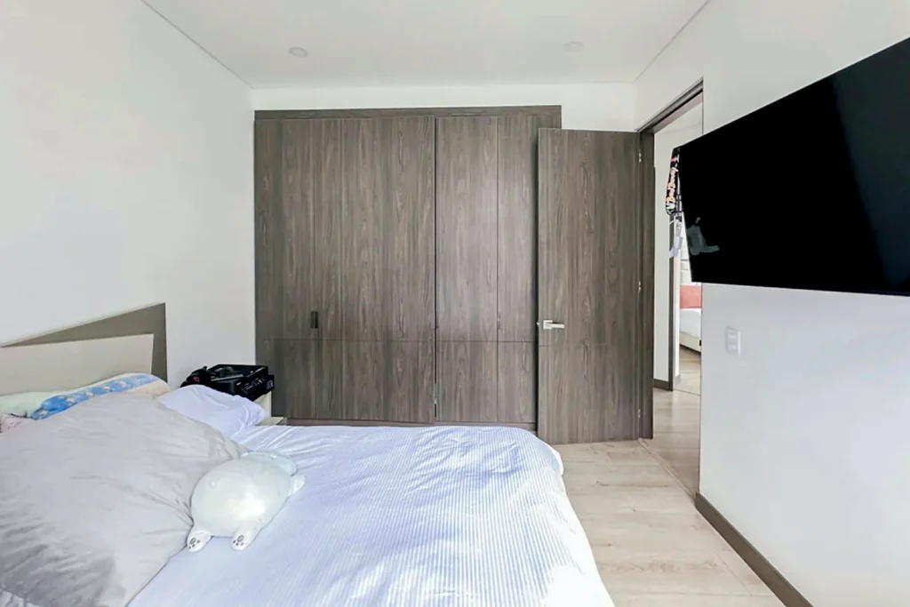 habitacion 2 a los closets apartamento en venta la calleja bogotá