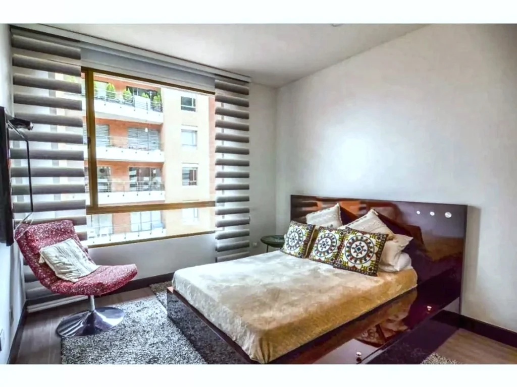 Apartamento en venta en reservas de la sierra tipo penthouse octavo piso - habitación secundaria