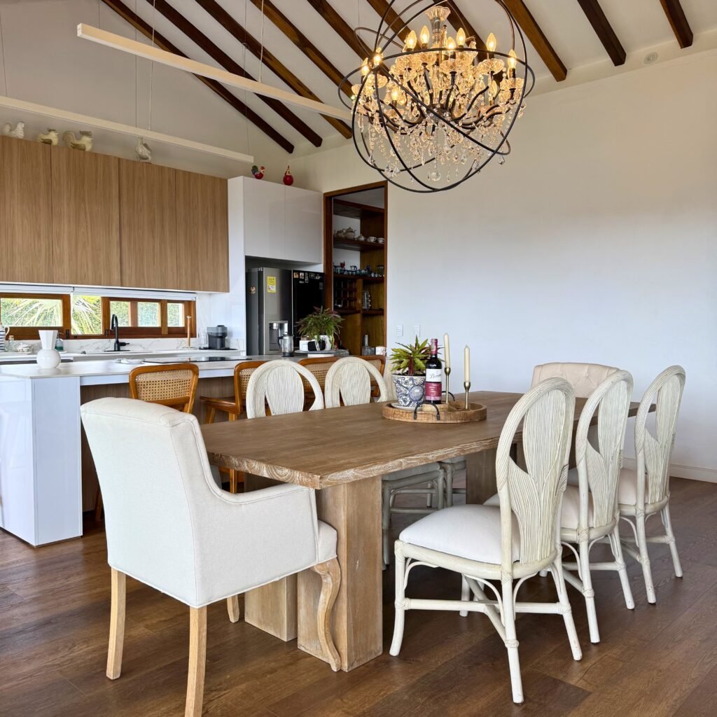 Comedor - Casas en Bogota y la Sabana - Casas en venta