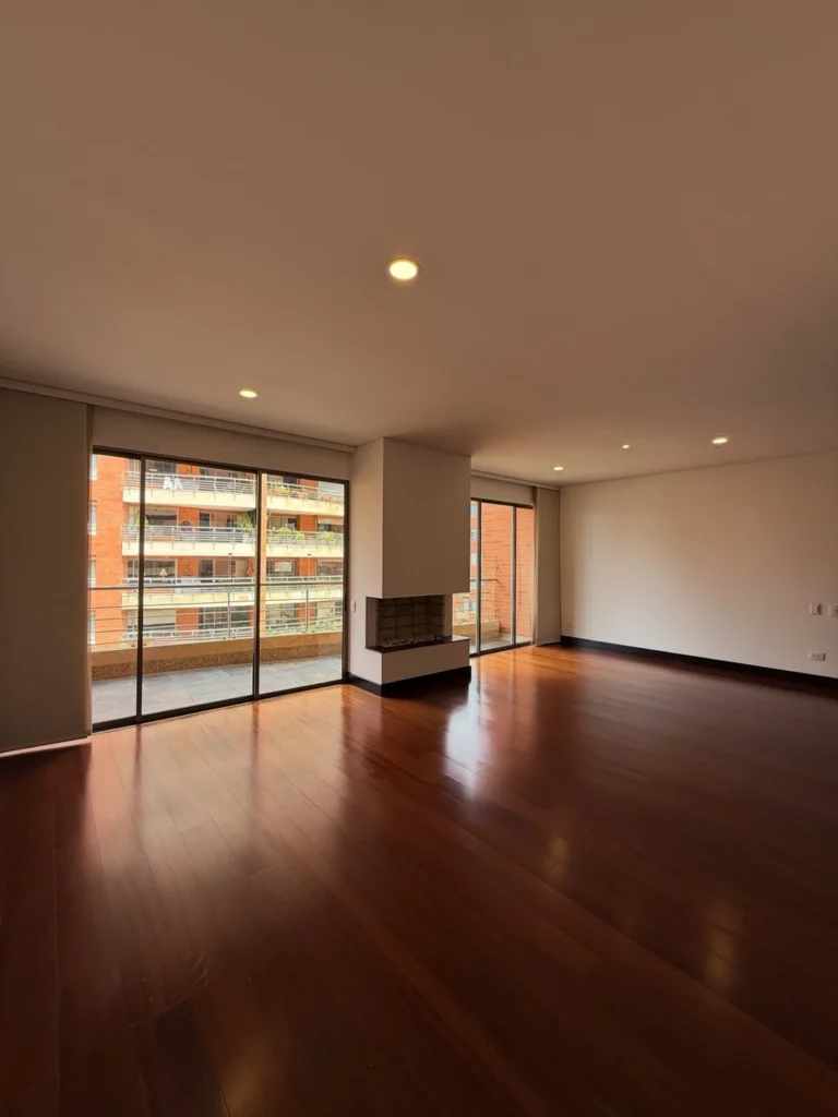 Sala apartamento en arriendo en reservas de la sierra bogotá