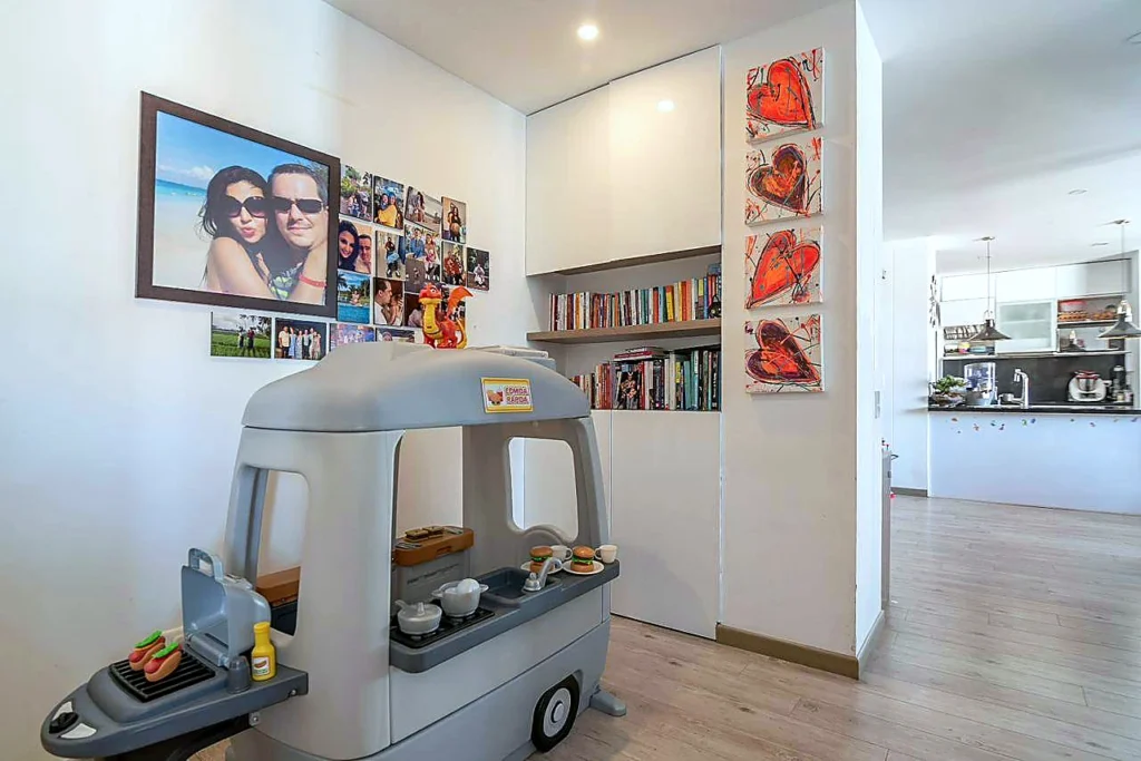 Apartamento en venta en Santa Barbara - biblioteca